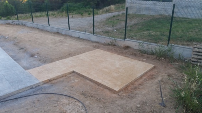 hormigon-impreso-piscina-cabrils-2