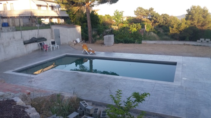 hormigon-impreso-piscina-cabrils-3