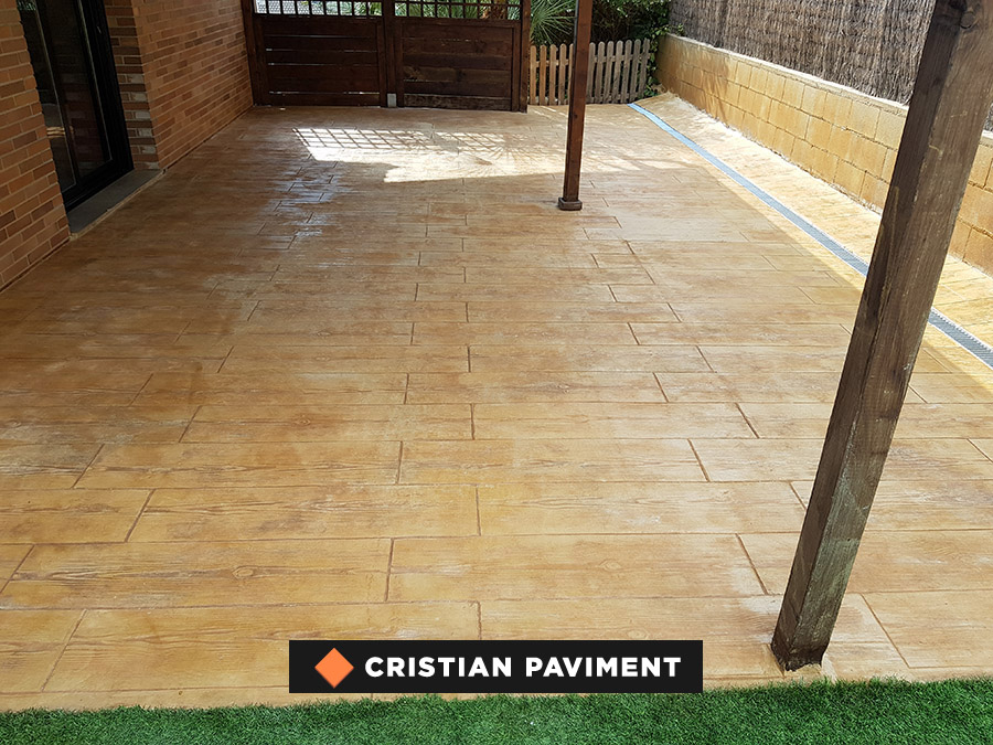 Cemento impreso molde madera