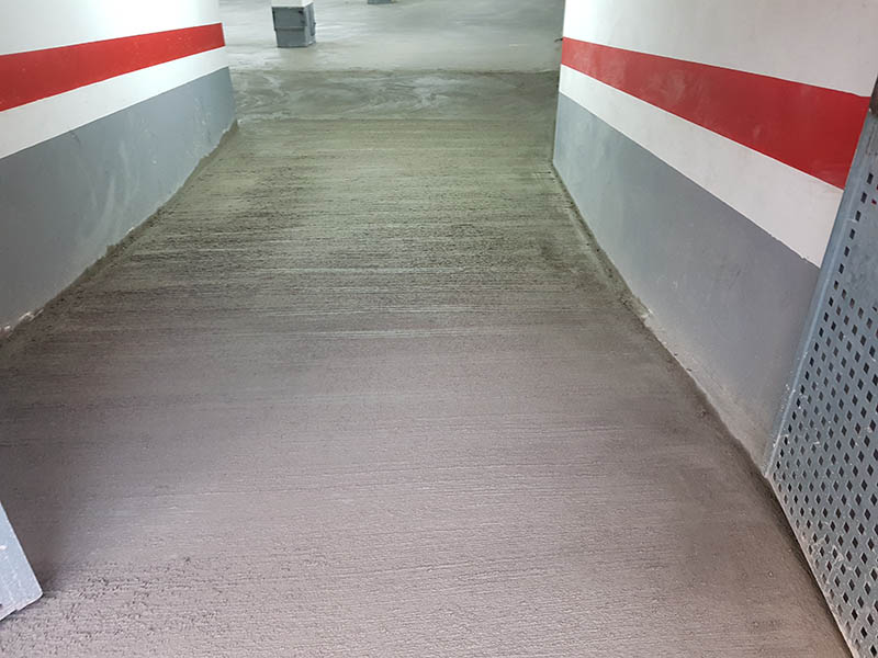 Rampa antideslizante parking Badalona